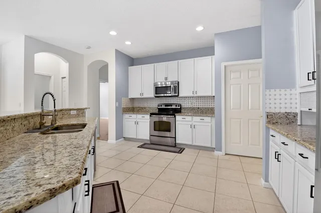 $4,250 | 1282 Pebble Ridge Lane, West Palm Beach, FL 33411