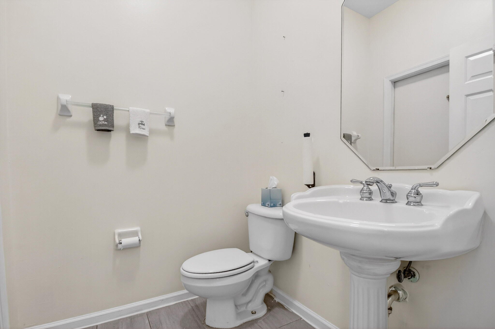 1282 Pebble Ridge Lane West Palm Beach, FL 33411 - Photo 25 of 52 25-web-or-mls-DSC_8926