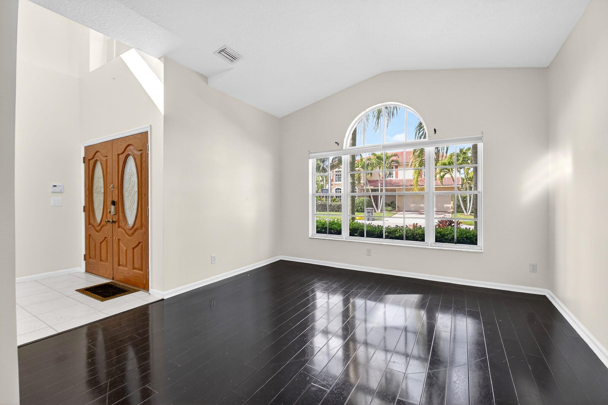 1282 Pebble Ridge Lane West Palm Beach, FL 33411 - Photo 9 of 52 9-web-or-mls-DSC_8791