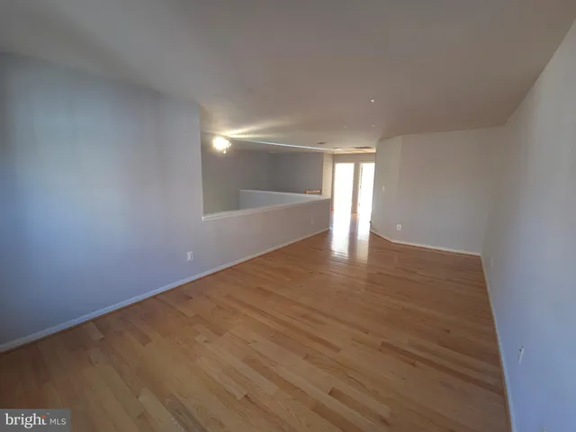 $3,400 | 20387 Fallsway Terrace, Sterling, VA 20165