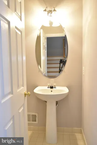 $3,400 | 20387 Fallsway Terrace, Sterling, VA 20165