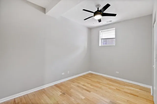 $205,100 | 3908 West Ainslie Street, Unit G, Chicago, IL 60625