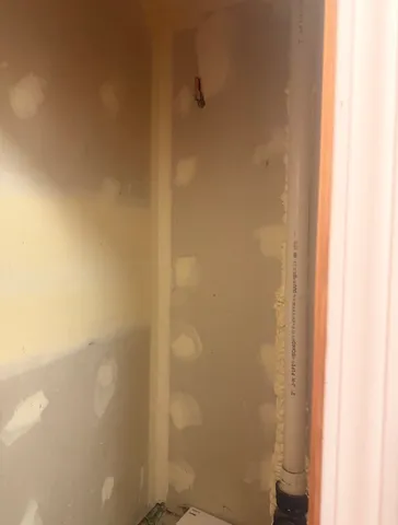 $205,100 | 3908 West Ainslie Street, Unit G, Chicago, IL 60625