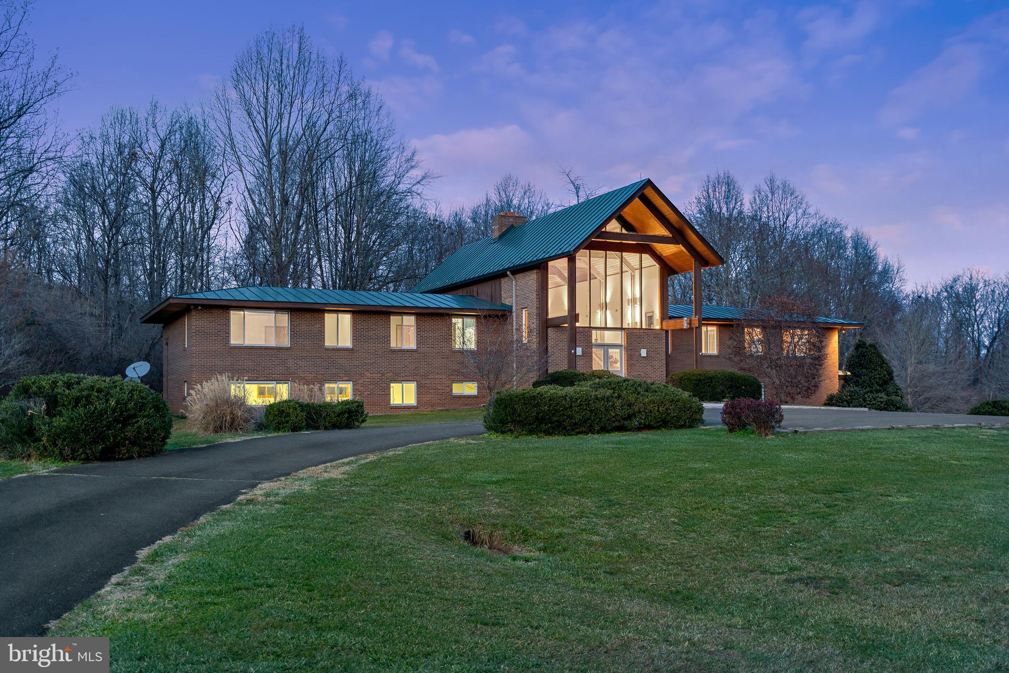 10400 Hume Road Marshall, VA 20115 - Photo 1 of 96 Gallery Image 1