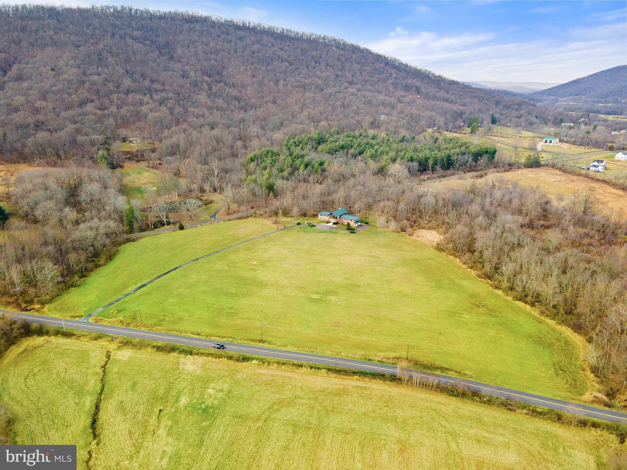 10400 Hume Road Marshall, VA 20115 - Photo 7 of 96 Gallery Image 7