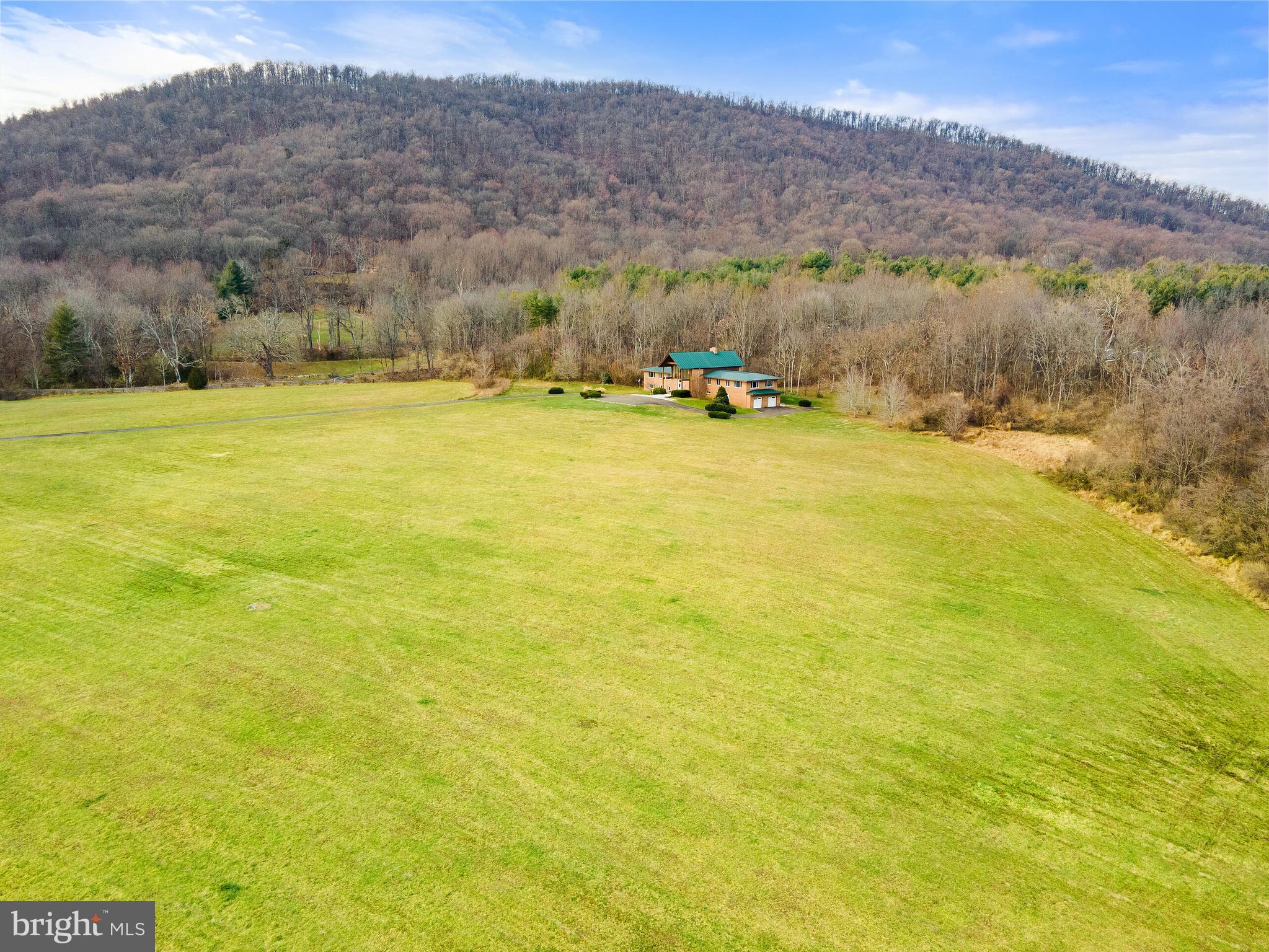 10400 Hume Road Marshall, VA 20115 - Photo 9 of 96 Gallery Image 9