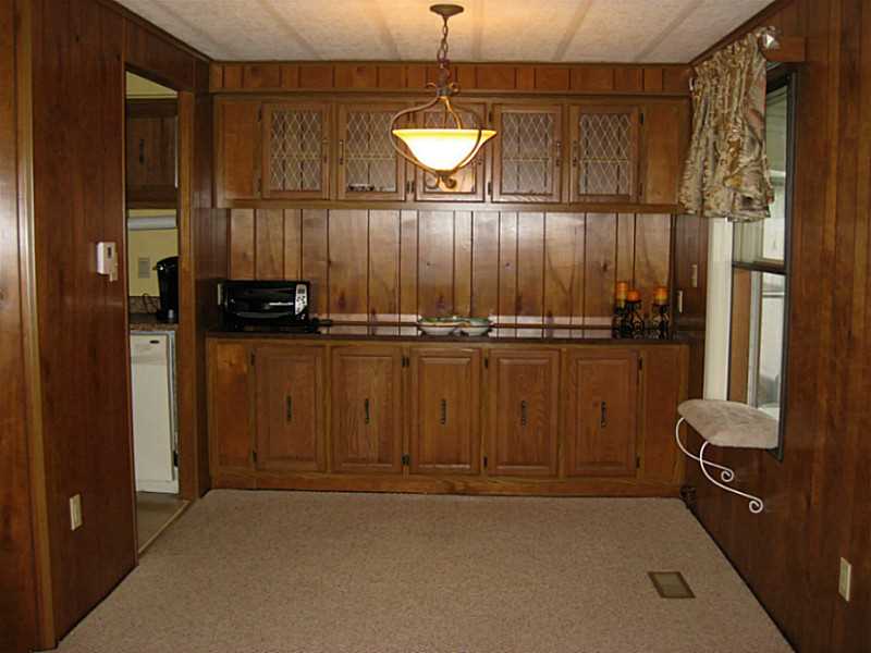 9 Lane F Coventry, RI 02816 - Photo 8 of 14 Dining Room.