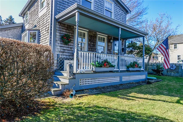 $695,000 | 225 Old Mill Lane, Portsmouth, RI 02871