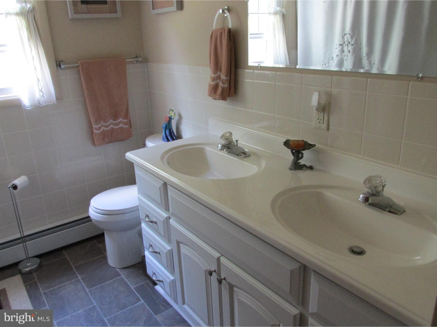 968 Apple Road Quakertown, PA 18951 - Photo 13 of 25 Gallery Image 13
