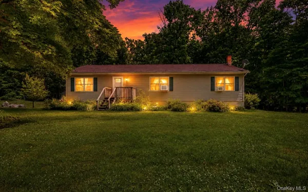 $449,999 | 559 Hill Avenue, Montgomery, NY 12549