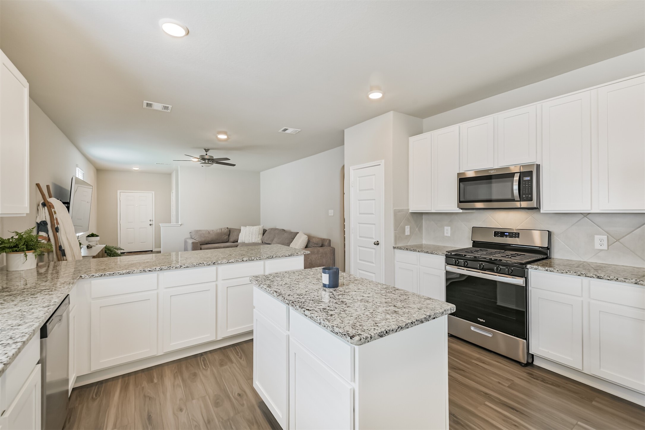2424 Shellcracker Drive Conroe, TX 77384 - Photo 16 of 49
