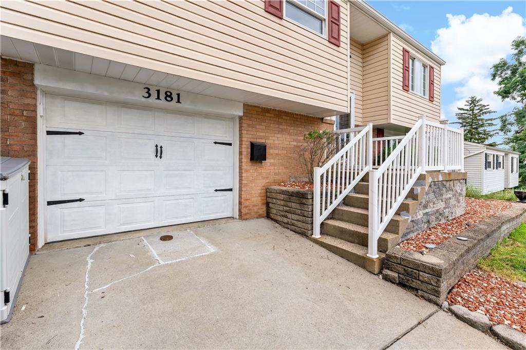 3181 Mellott Road Pittsburgh, PA 15227 - Photo 4 of 34 a view of a house with backyard and deck