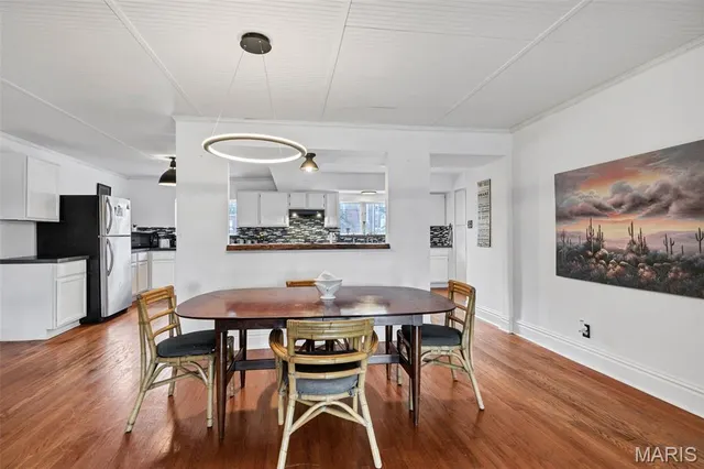 $339,900 | 7301 Pennsylvania Avenue, St. Louis, MO 63111