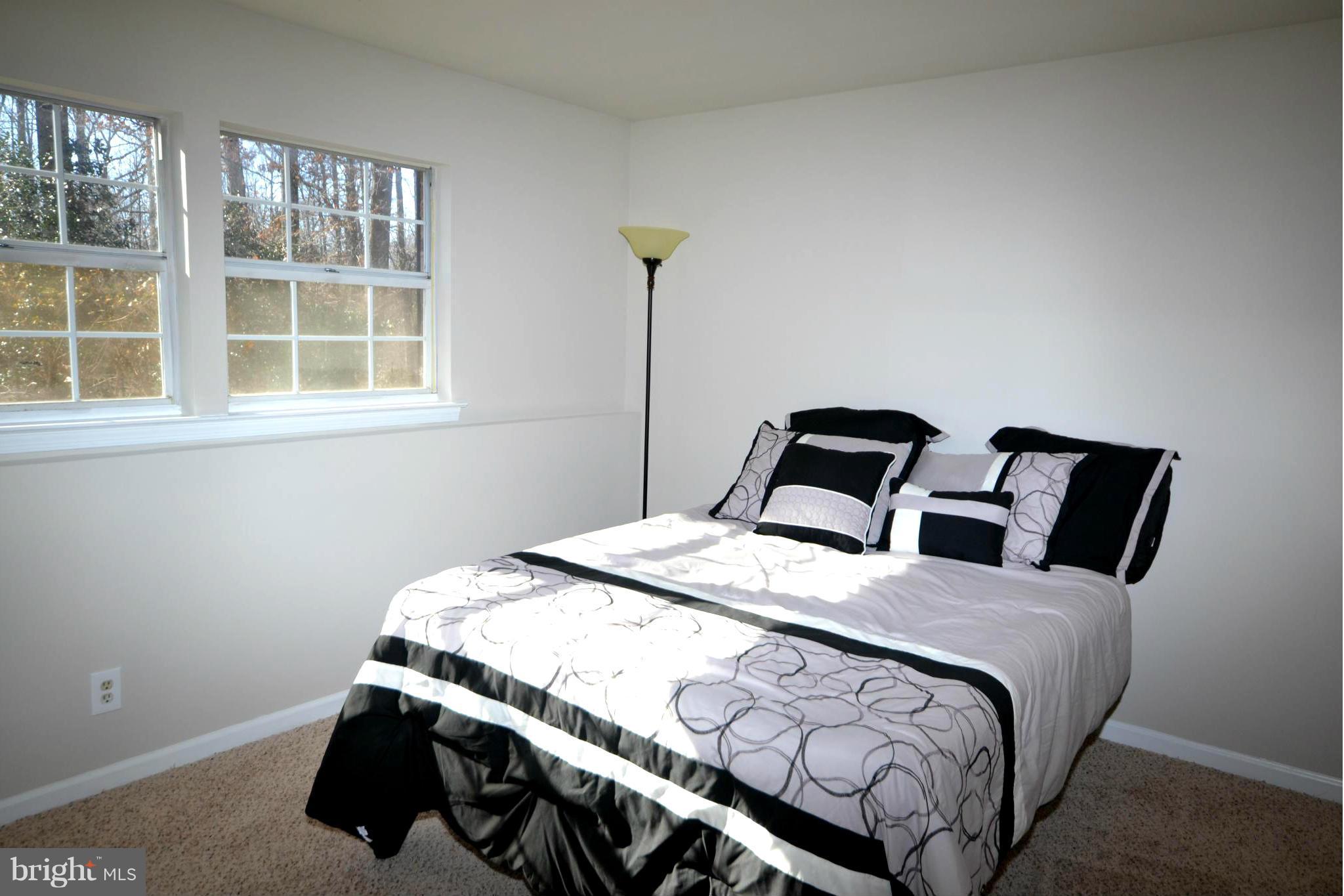 219 Poplar Road Fredericksburg, VA 22406 - Photo 16 of 30 4th Bedroom