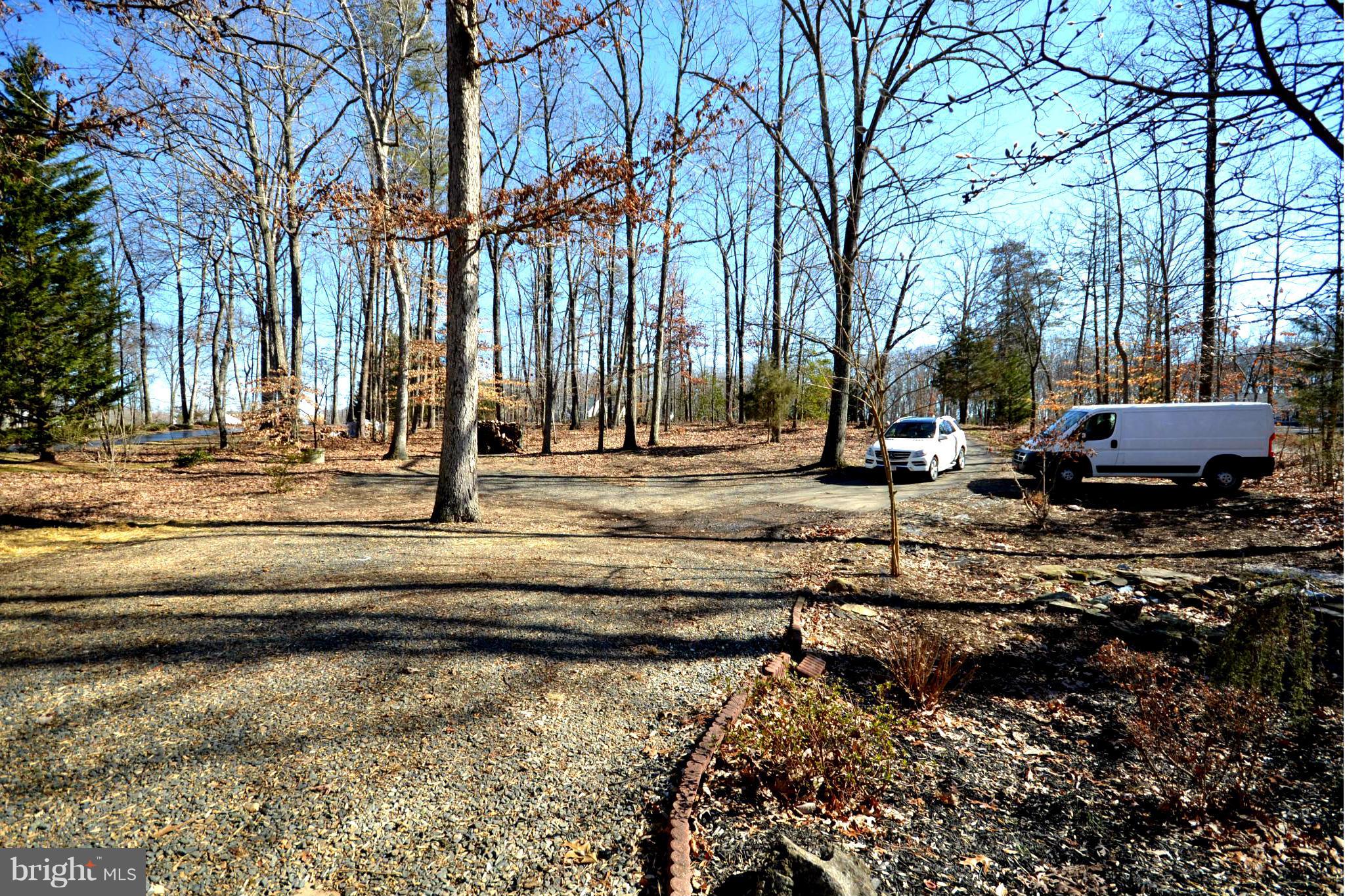 219 Poplar Road Fredericksburg, VA 22406 - Photo 27 of 30 TONS of parking!