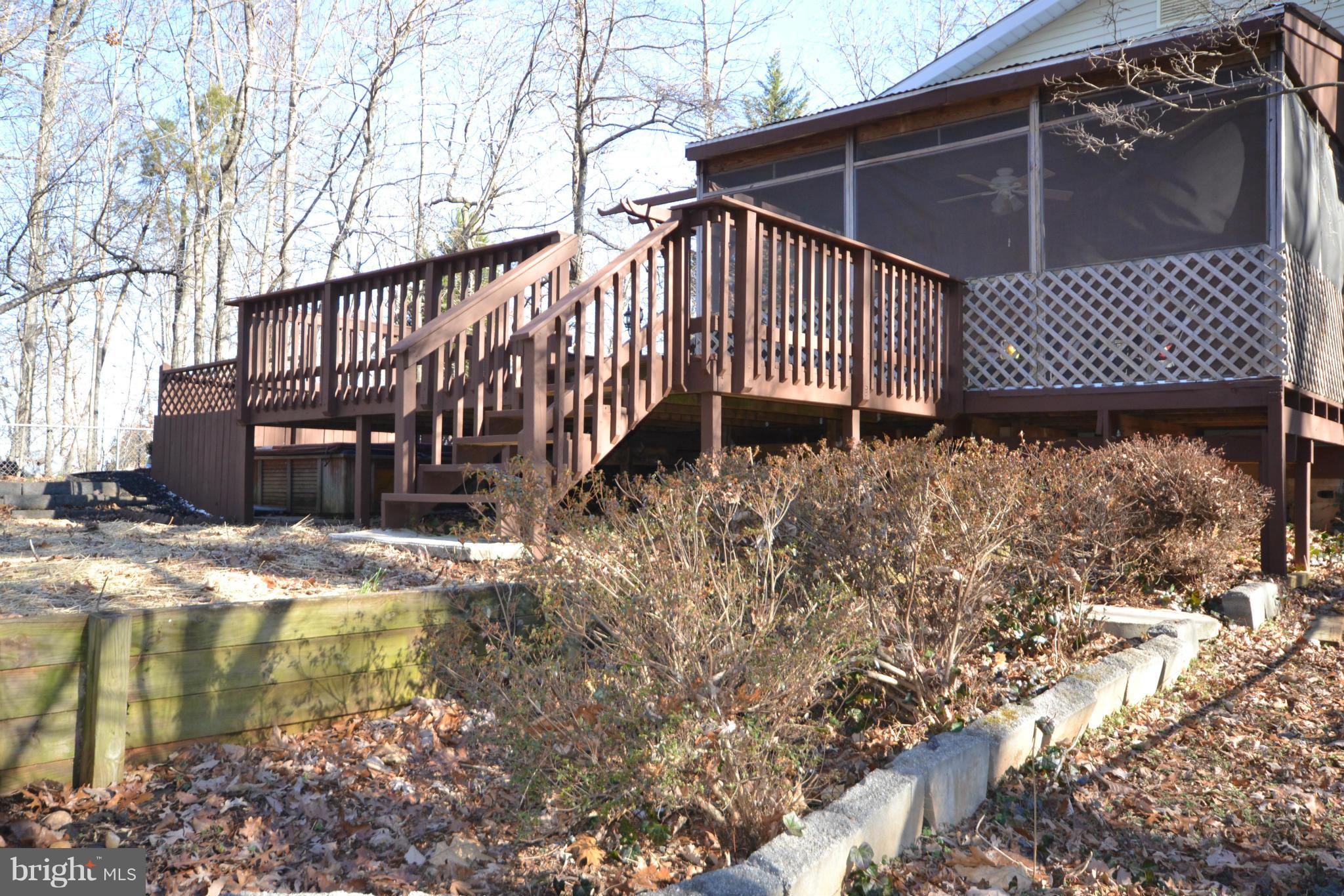 219 Poplar Road Fredericksburg, VA 22406 - Photo 28 of 30 Screened in Porch and tons of Decking!