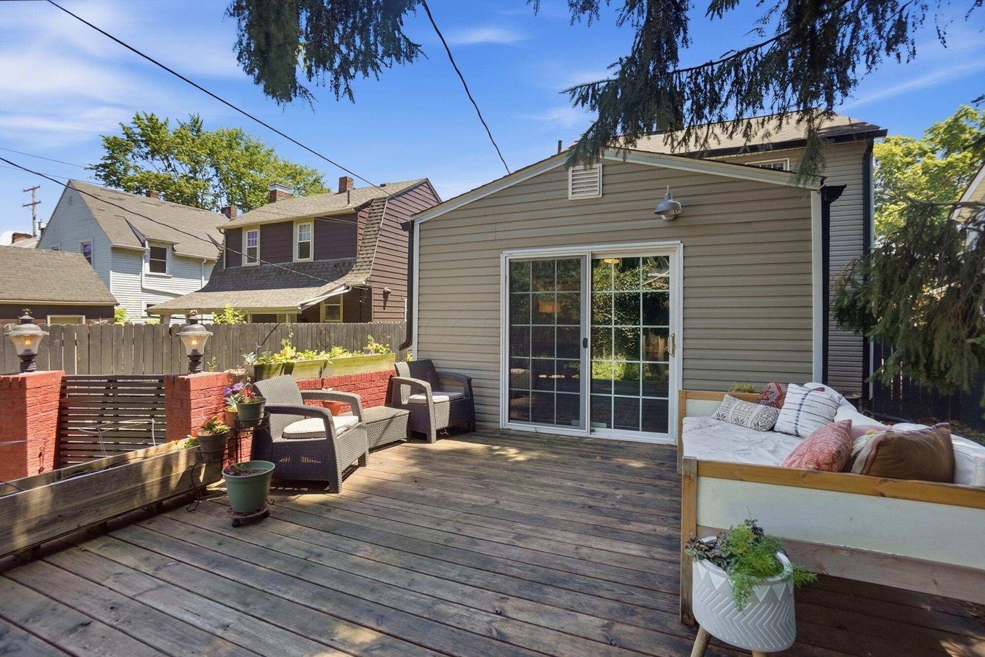 587 Wiltshire Road Columbus, OH 43204 - Photo 26 of 73