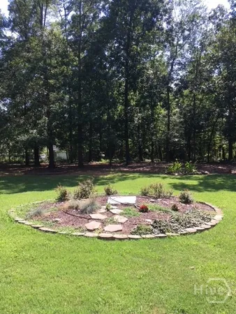 $2,750 | 1150 Lavista Road, Athens, GA 30606