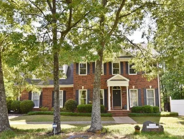 $2,750 | 1150 Lavista Road, Athens, GA 30606