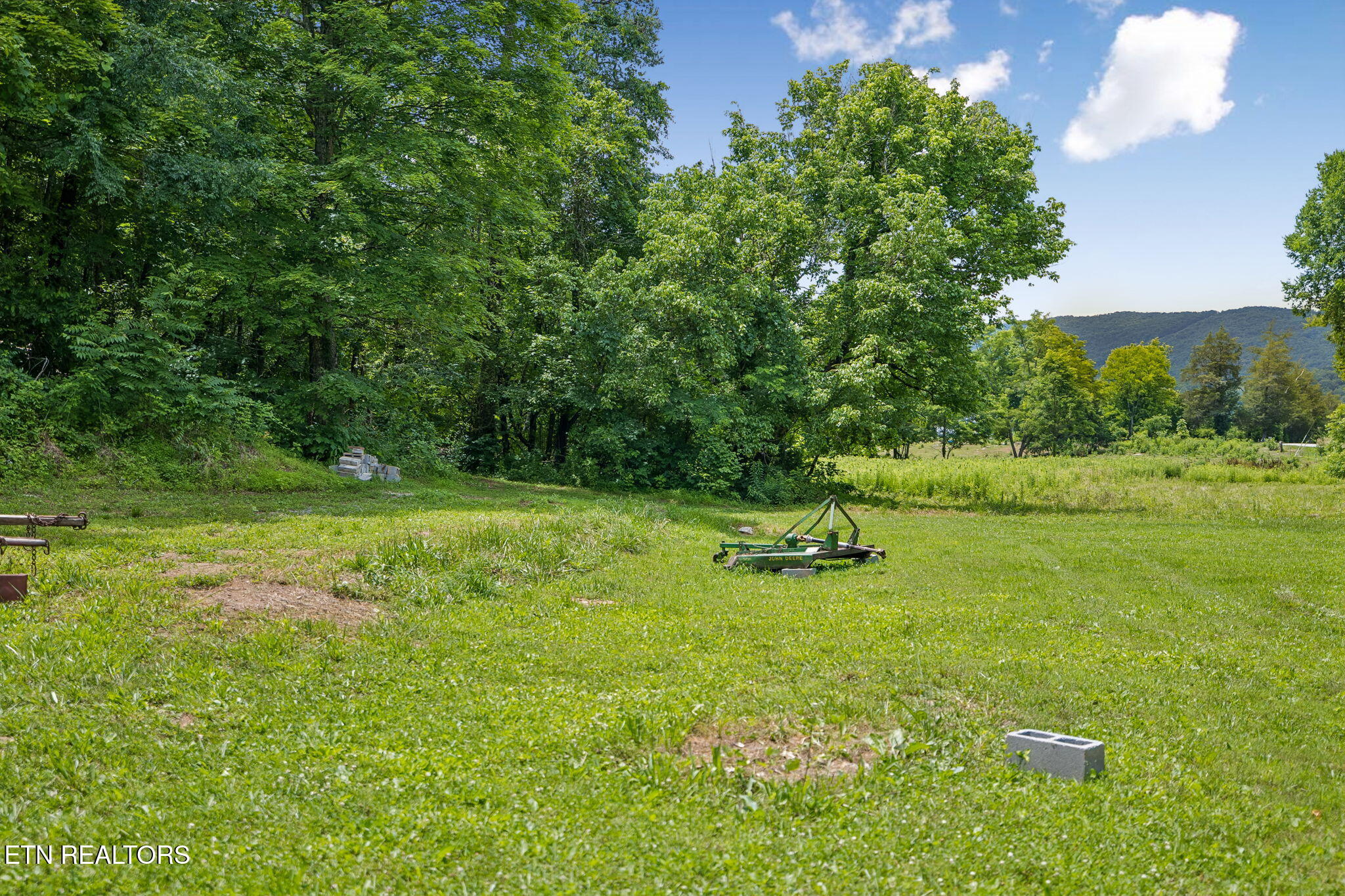Knob Road Rutledge, TN 37861 - Photo 2 of 46 30-344 Knob Rd - 030