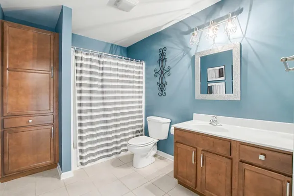 $340,000 | 435 Walnut Street, Lawrenceburg, IN 47025