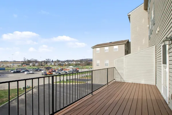 $340,000 | 435 Walnut Street, Lawrenceburg, IN 47025