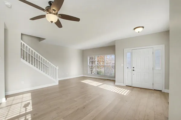 $340,000 | 435 Walnut Street, Lawrenceburg, IN 47025