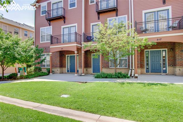 855 Victoria Ridge Point Colorado Springs, CO 80903 - Photo 4 of 19