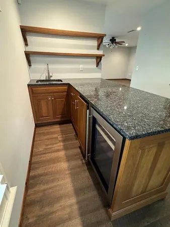 $2,600 | 5033 Vivienda Way, Unit 19, Sarasota, FL 34235