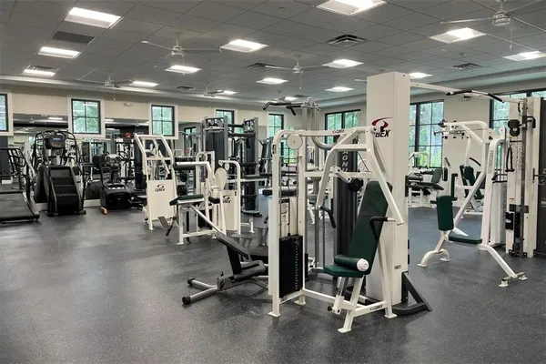 $2,600 | 5033 Vivienda Way, Unit 19, Sarasota, FL 34235