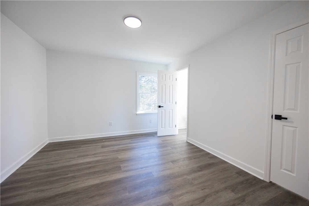 1342 South Walnut Street Seneca, SC 29678 - Photo 12 of 28