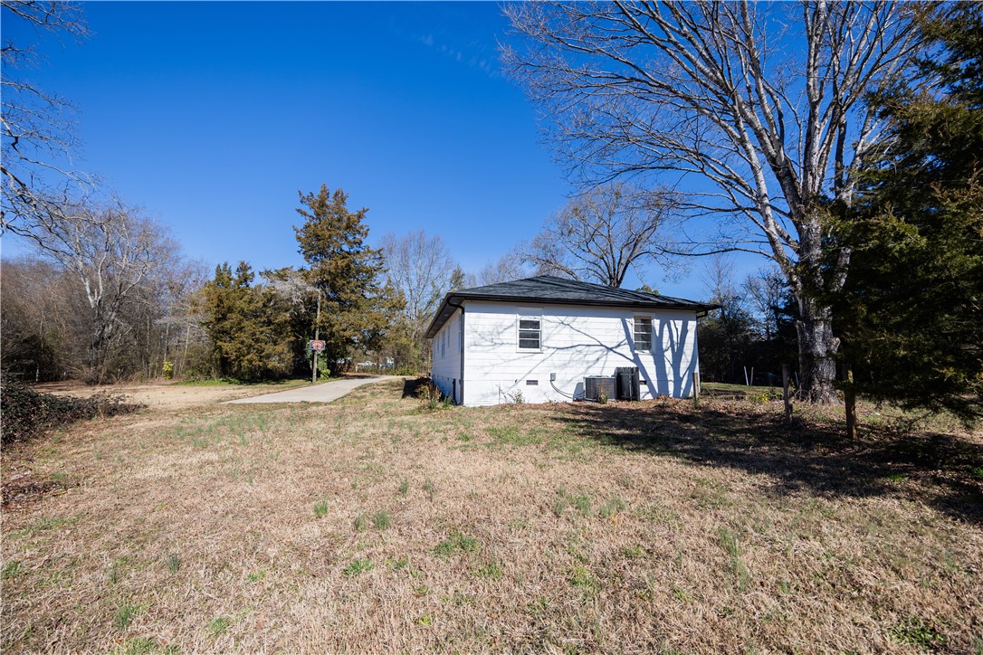 1342 South Walnut Street Seneca, SC 29678 - Photo 23 of 28