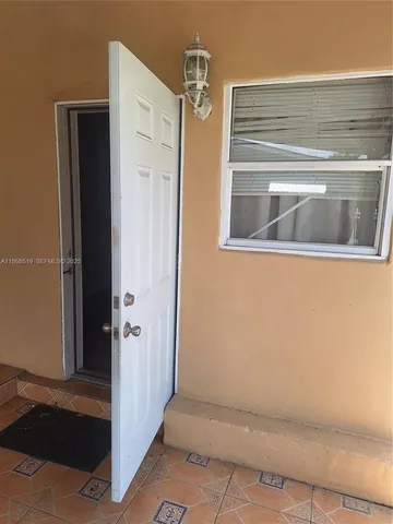 $1,200 | 771 Northeast 177th Street, Unit 1, Miami, FL 33162