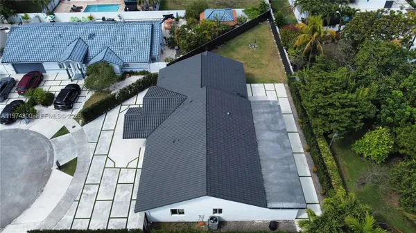 $1,200,000 | 1760 Southwest 141st Avenue, Miami, FL 33175