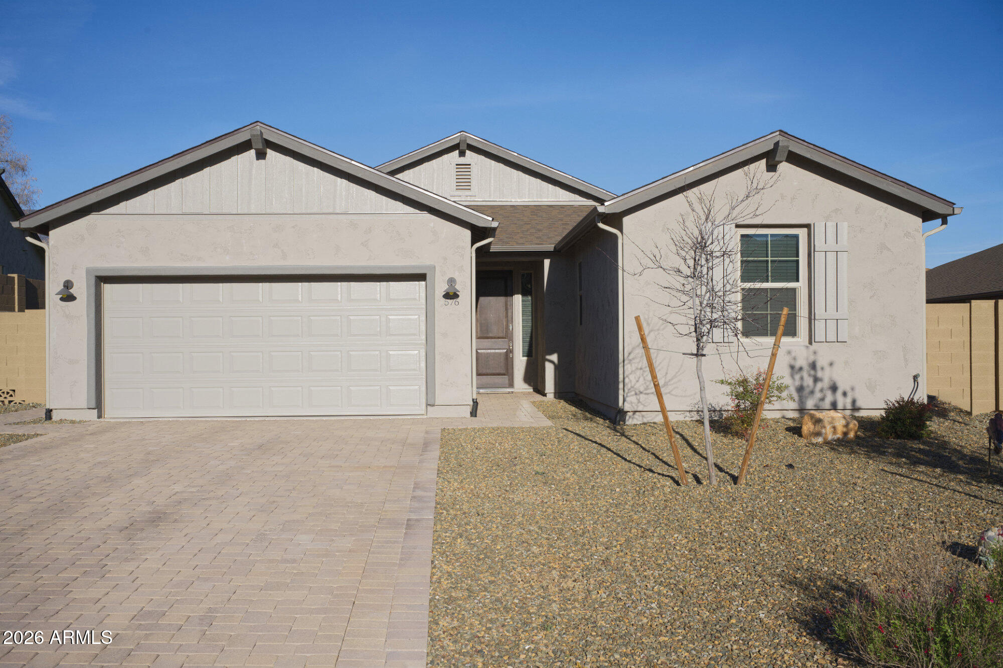 576 Whistle Stop Road Clarkdale, AZ 86324 - Photo 2 of 28 a view of garage and yard