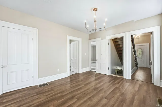 $269,900 | 201 West Pine Street, Pierceton, IN 46562