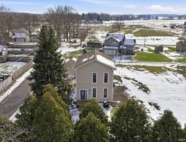 $269,900 | 201 West Pine Street, Pierceton, IN 46562