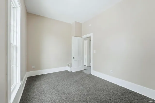 $269,900 | 201 West Pine Street, Pierceton, IN 46562