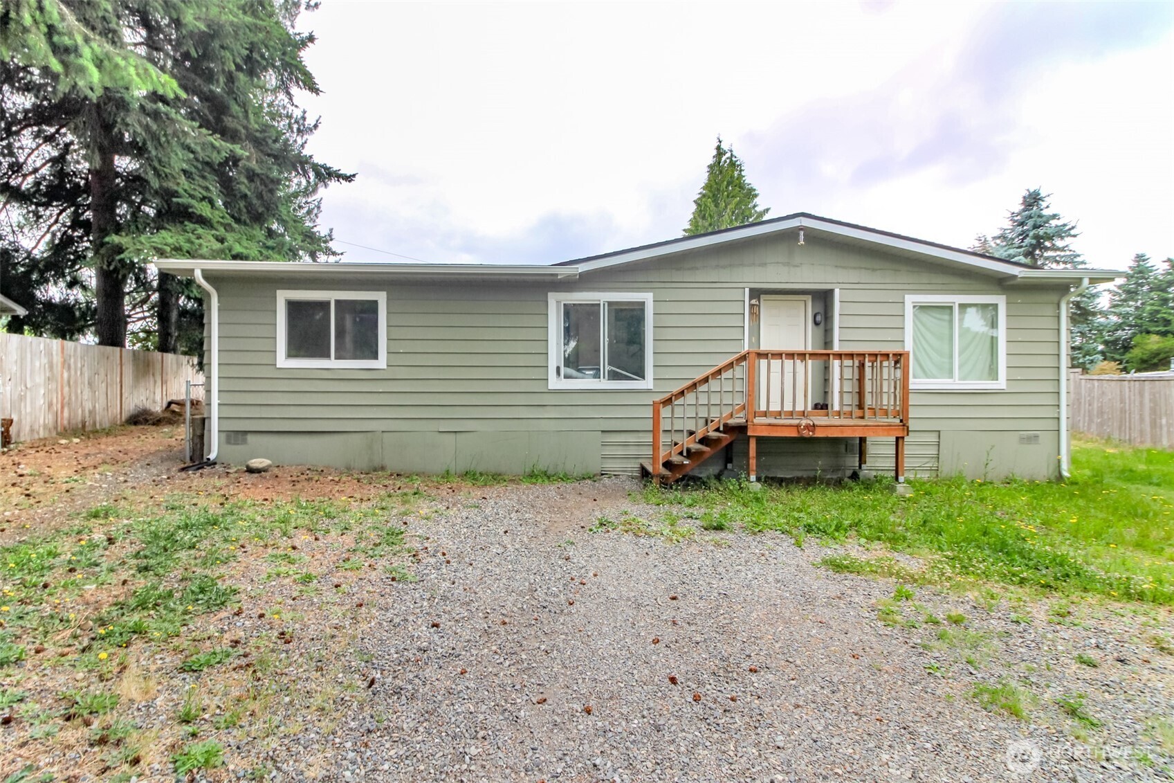 8715 Whitewood Loop Southeast