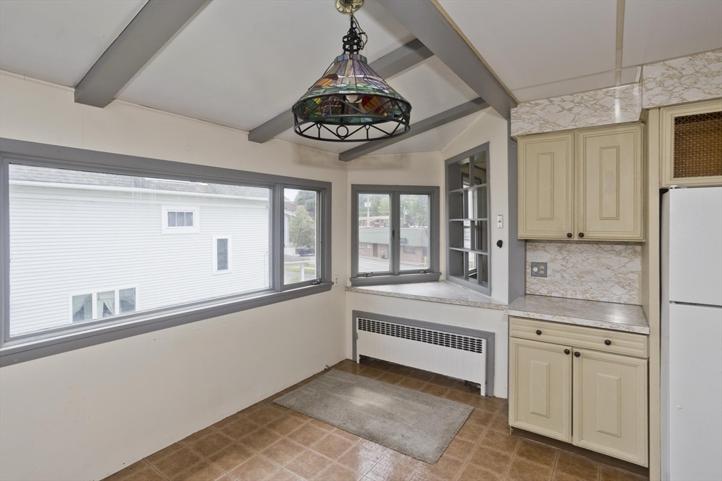 22 Maple Terrace West Springfield, MA 01089 - Photo 12 of 42 Gallery Image 12