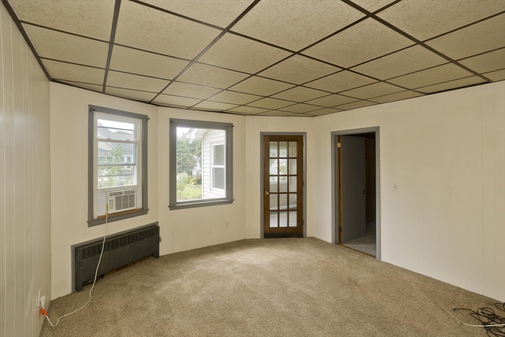 22 Maple Terrace West Springfield, MA 01089 - Photo 13 of 42 Gallery Image 13