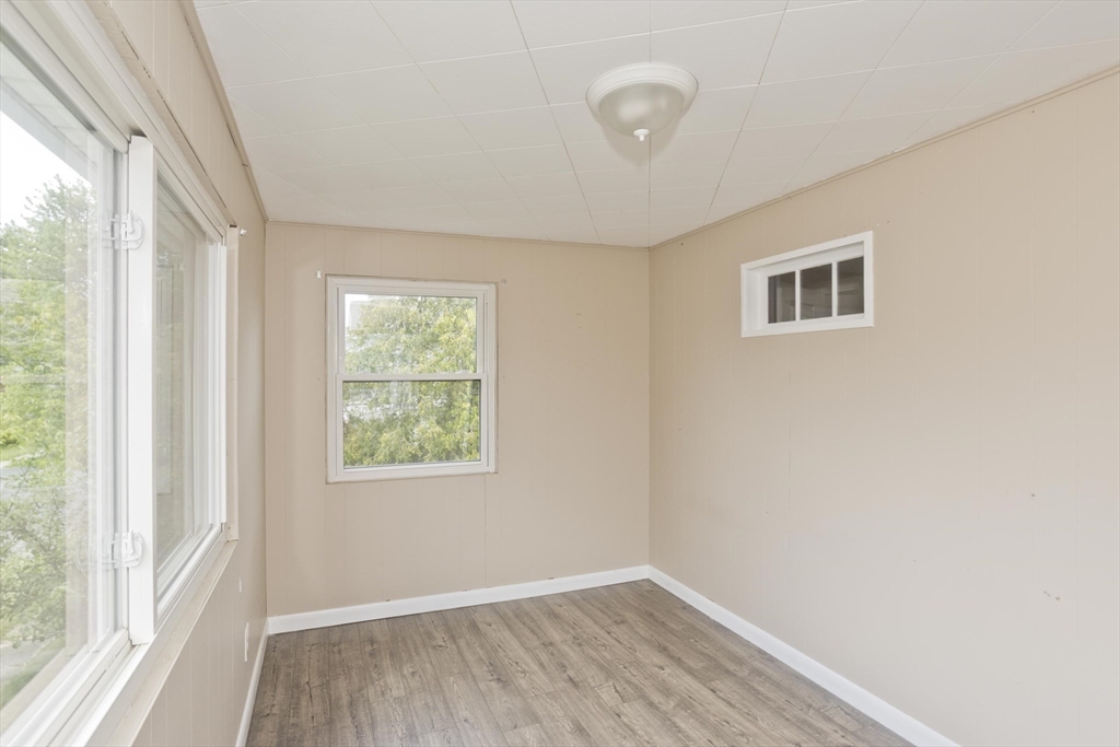 22 Maple Terrace West Springfield, MA 01089 - Photo 17 of 42 Gallery Image 17