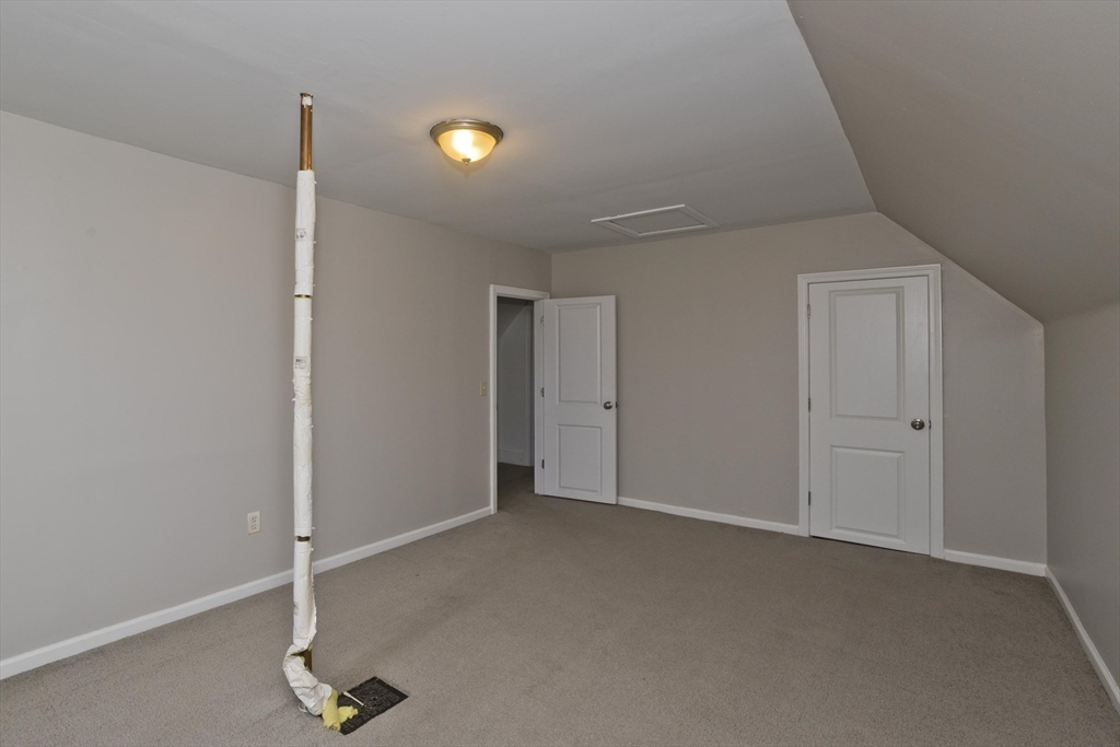22 Maple Terrace West Springfield, MA 01089 - Photo 34 of 42 Gallery Image 34