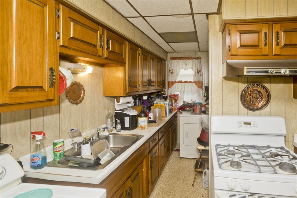 22 Maple Terrace West Springfield, MA 01089 - Photo 38 of 42 Gallery Image 38