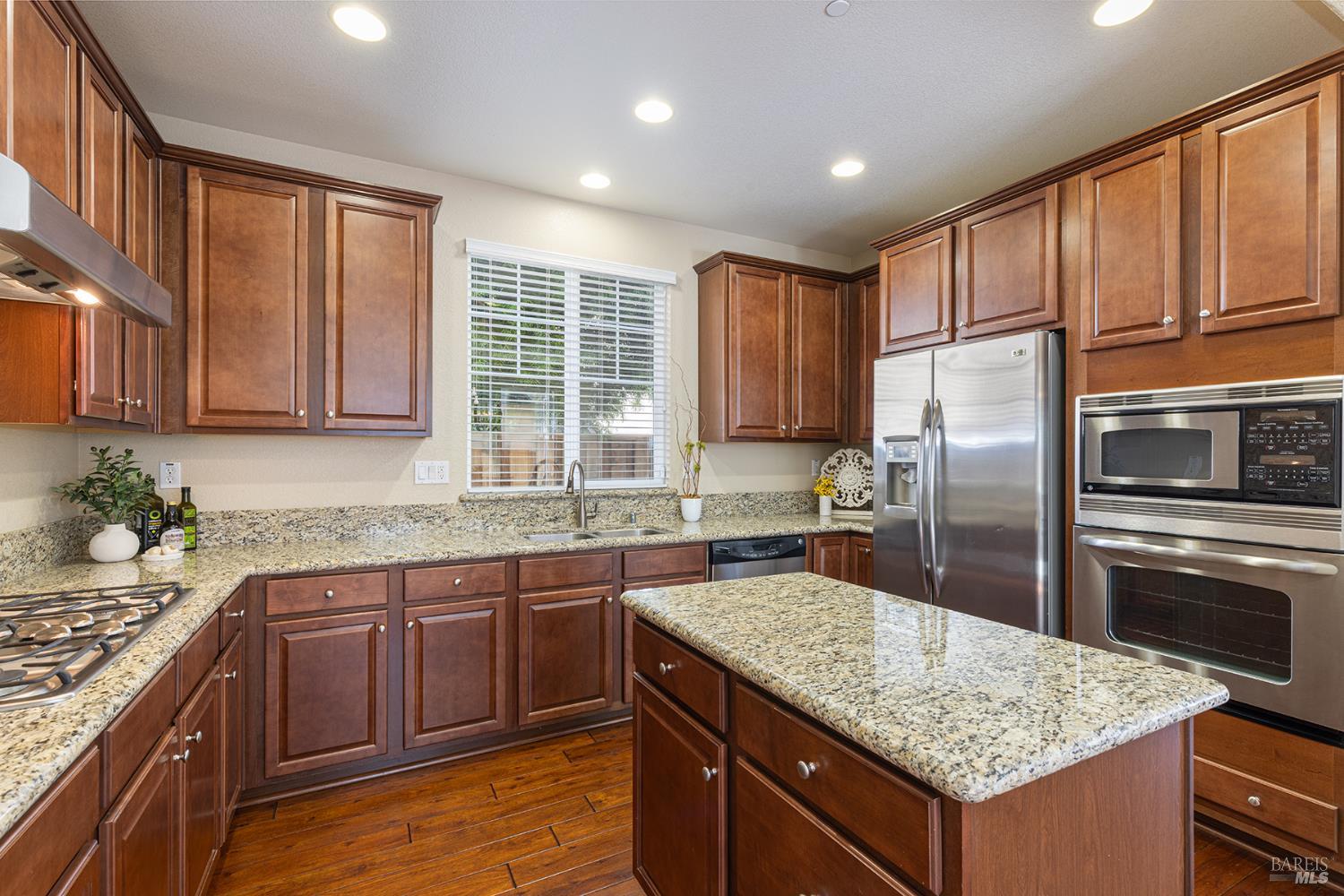 2129 Chokeberry Court Santa Rosa, CA 95404 - Photo 14 of 42