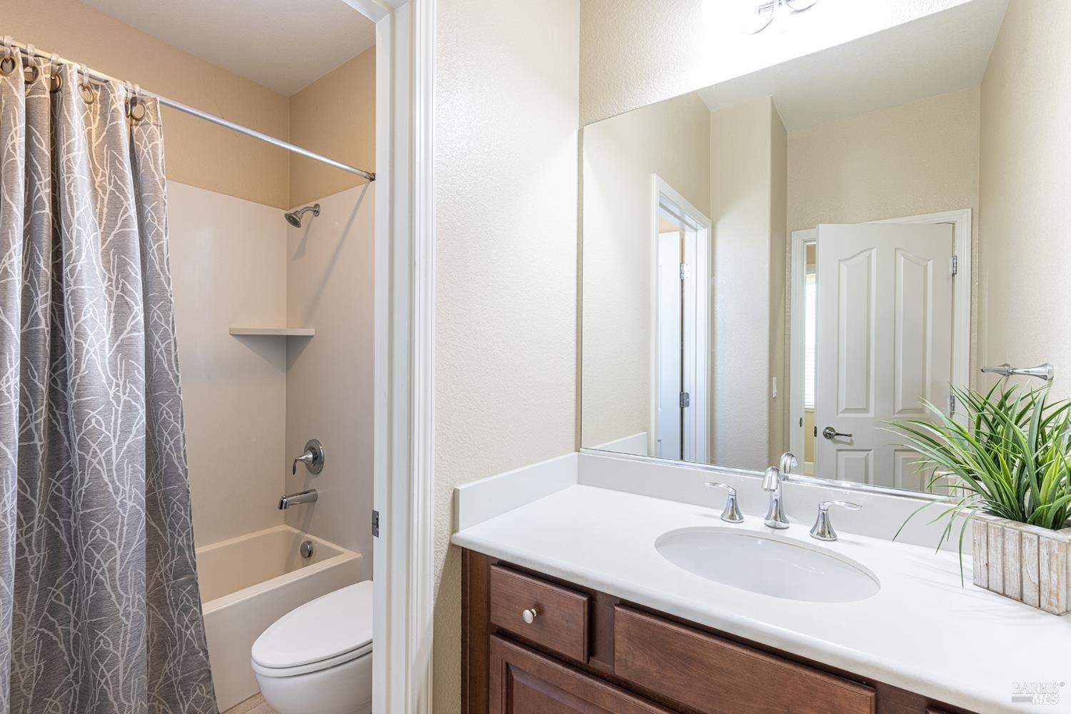 2129 Chokeberry Court Santa Rosa, CA 95404 - Photo 35 of 42