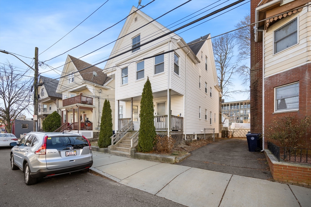 14 Porter Street, Unit 3 Everett, MA 02149 - Photo 9 of 10