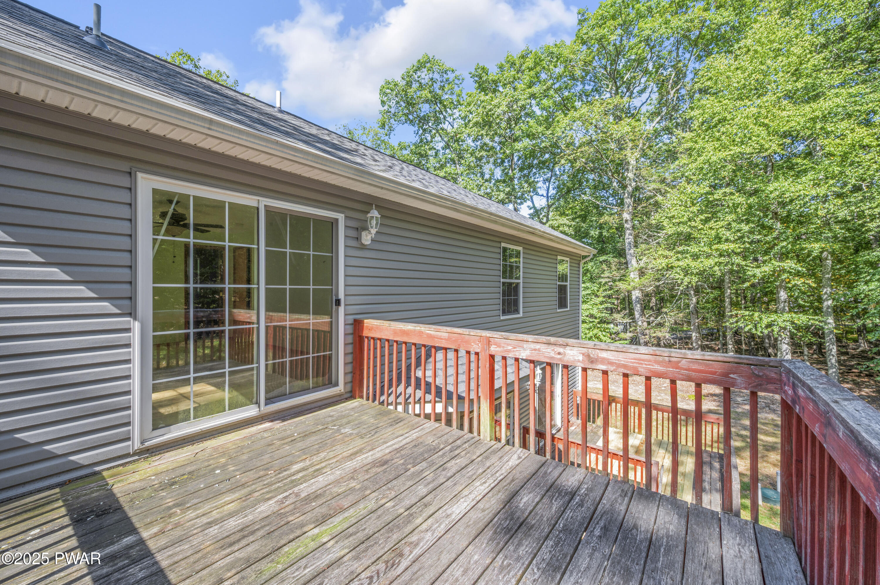 2117 Owl Pass Road Bushkill, PA 18324 - Photo 37 of 43