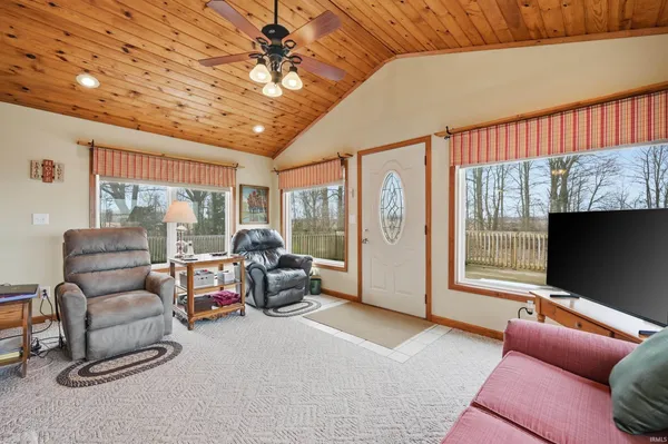 $275,000 | 3560 E Highway, Portland, IN 47371