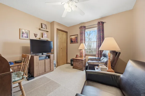 $275,000 | 3560 E Highway, Portland, IN 47371